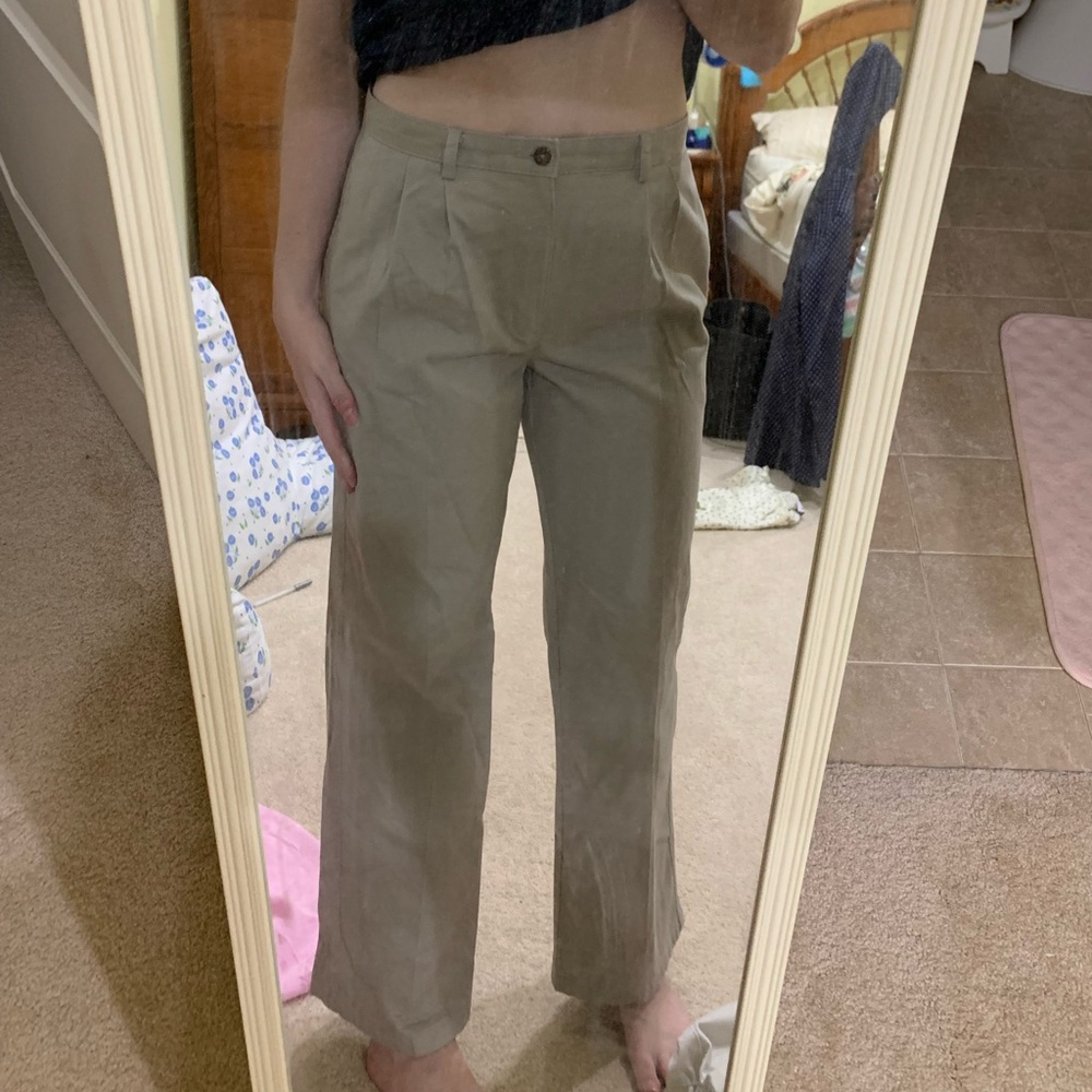 Relaxed straight leg pleated chino pants